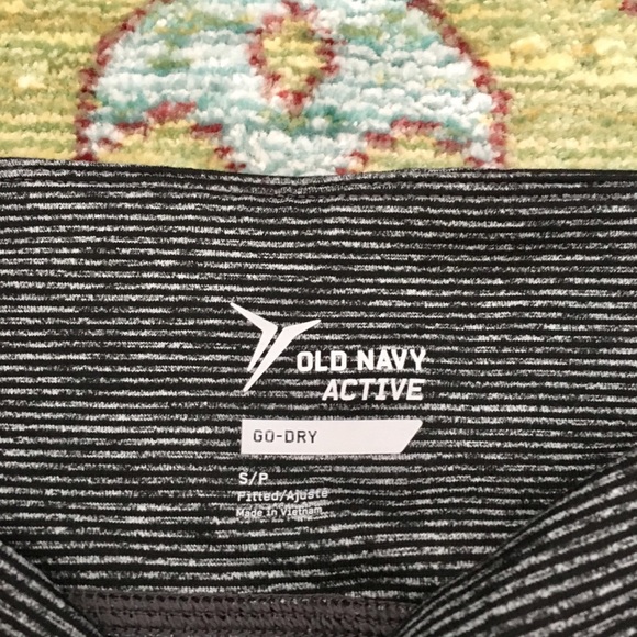 Old Navy Active Go-dry striped pants black & grey - Picture 2 of 4